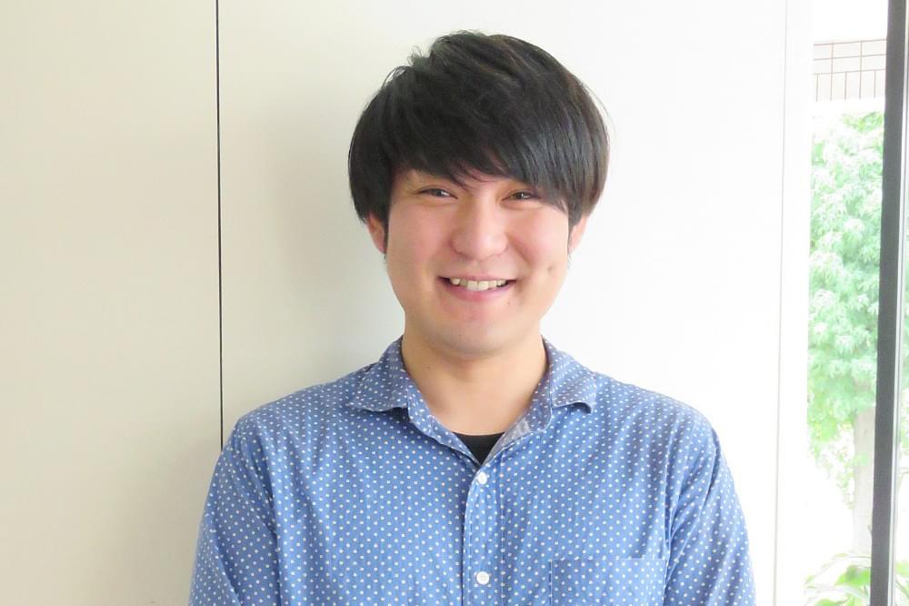 スタイリスト 遠山 敏文